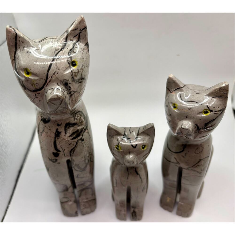 Cats Set of 3 Hand Crafted from Mayan Stone - Picture 1 of 7